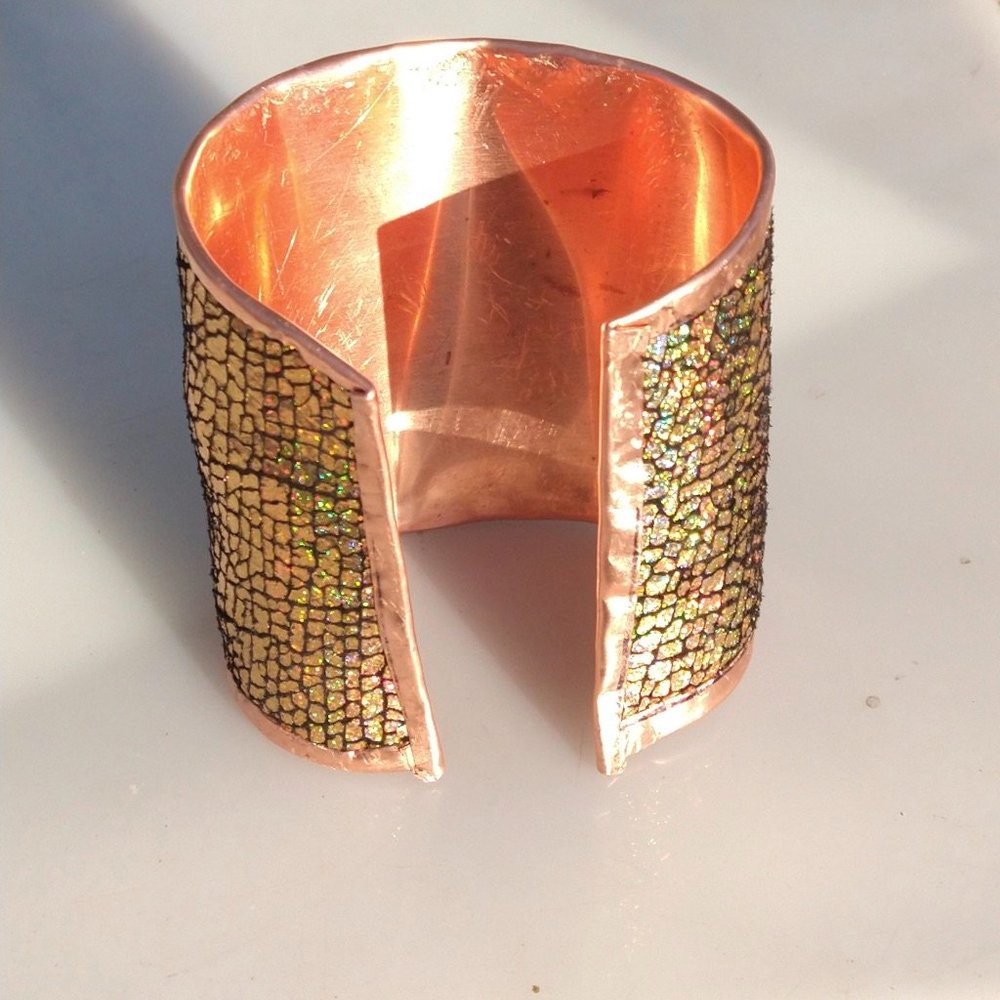 Genuine Leather Hologram Copper Cuff Bracelet Gold - Picture 8 of 10
